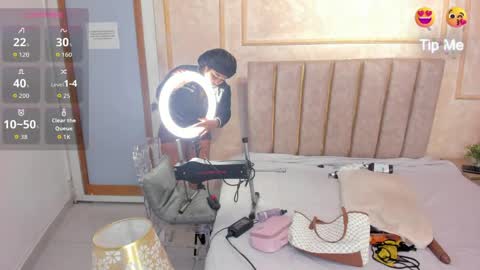 Katerine online show from May 2026 03:56:01 AM