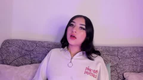 Snapshot of kattengel_ chatting on May 2026 01:03:01 AM Kat online show from May 2026 01:03:01 AM