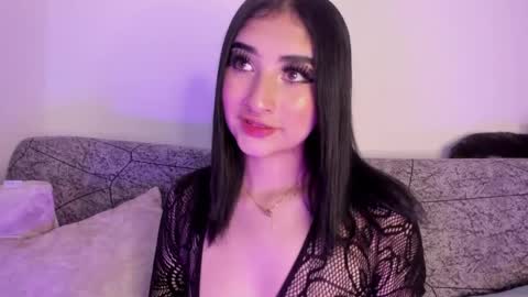 Snapshot of kattengel_ chatting on May 2026 11:33:02 PM Kat online show from May 2026 11:33:02 PM