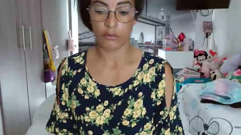 Snapshot of kattleyagray chatting on December 2024 02:06:02 PM KattleyaGrey online show from December 2024 02:06:02 PM