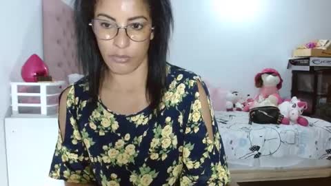 Snapshot of kattleyagray chatting on March 2025 02:07:02 AM KattleyaGrey online show from March 2025 02:07:02 AM