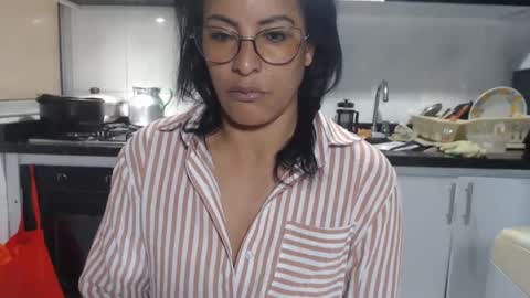 Snapshot of kattleyagray chatting on October 2025 07:00:01 PM KattleyaGrey online show from October 2025 07:00:01 PM