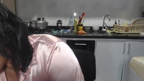 Snapshot of kattleyagray chatting on October 2025 09:26:02 PM KattleyaGrey online show from October 2025 09:26:02 PM