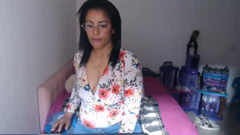 KattleyaGrey online show from July 2026 12:58:02 PM