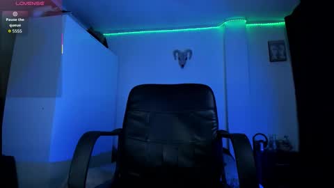 kattx   independent model online show from March 2026 12:48:02 AM