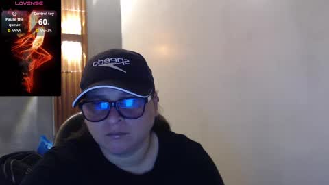 Snapshot of katty_findom_ chatting on October 2025 12:28:02 PM katty online show from October 2025 12:28:02 PM