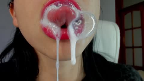 Snapshot of katty_mouth chatting on January 2025 08:32:01 PM Katty online show from January 2025 08:32:01 PM