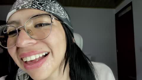 Snapshot of katty_mouth chatting on January 2025 11:32:01 PM Katty online show from January 2025 11:32:01 PM