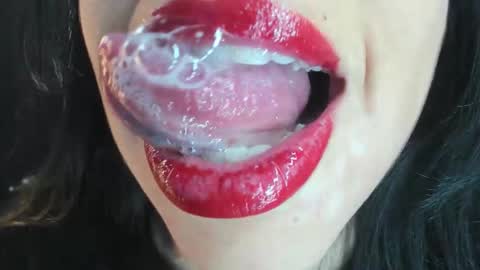 Snapshot of katty_mouth chatting on December 2025 08:47:02 PM Katty online show from December 2025 08:47:02 PM