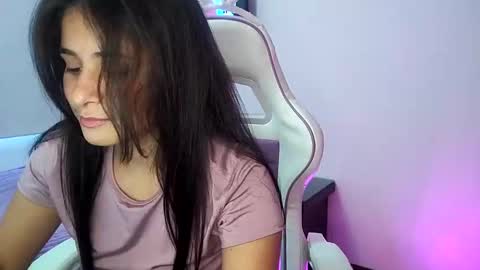 Snapshot of katty_rain1 chatting on October 2025 10:10:02 PM katherin online show from October 2025 10:10:02 PM