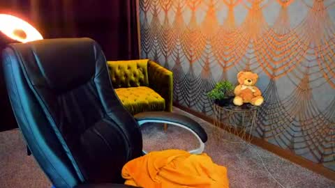 Katty online show from June 2026 06:19:02 PM