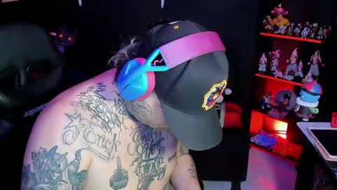 Katty Blake  Zac online show from April 2026 06:07:01 AM