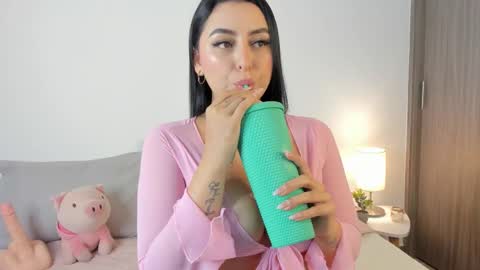 Katty online show from January 2026 01:31:01 AM