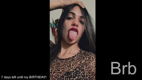 Snapshot of kattypark_ chatting on January 2025 03:39:01 AM Hello Katty lovers online show from January 2025 03:39:01 AM