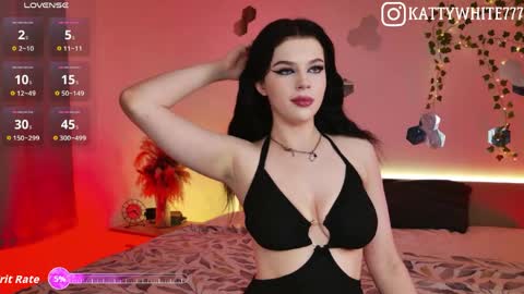 Snapshot of kattywhite777 chatting on May 2026 01:03:02 AM vacation until November 3 online show from May 2026 01:03:02 AM