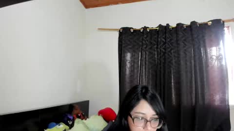 Snapshot of katy_bello chatting on June 2026 09:38:01 PM katy online show from June 2026 09:38:01 PM