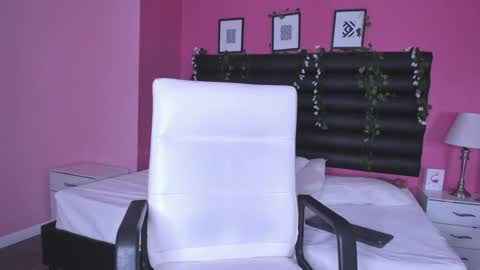 Snapshot of katy_contreras chatting on January 2025 02:35:02 PM katy_contreras online show from January 2025 02:35:02 PM