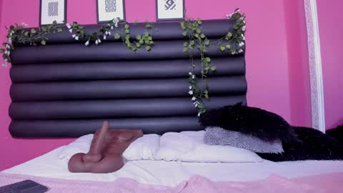 Snapshot of katy_contreras chatting on January 2025 05:39:01 PM katy_contreras online show from January 2025 05:39:01 PM