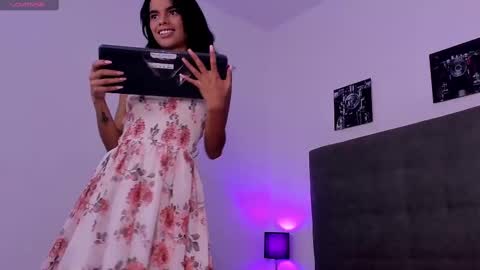 Snapshot of katy_contreras chatting on February 2025 05:36:01 PM katy_contreras online show from February 2025 05:36:01 PM