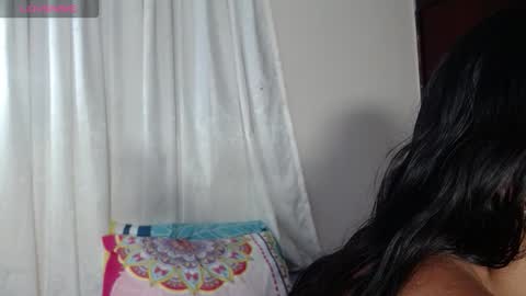 katy_lone123 online show from October 2025 01:00:02 PM