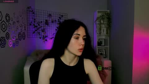 Kate online show from October 2025 07:22:01 PM