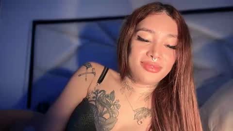 Snapshot of katy_monrroy chatting on February 2025 06:44:01 AM Emily online show from February 2025 06:44:01 AM