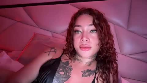 Snapshot of katy_monrroy chatting on October 2025 02:40:02 AM Emily online show from October 2025 02:40:02 AM