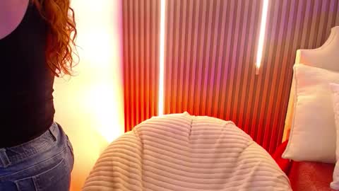 Katy Van online show from February 2026 09:38:01 PM