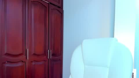 Snapshot of katyajhonss chatting on January 2025 09:19:02 PM KATYAJHONSS online show from January 2025 09:19:02 PM