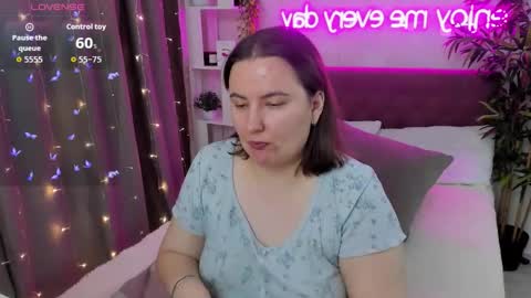 Kate online show from October 2025 05:10:01 AM