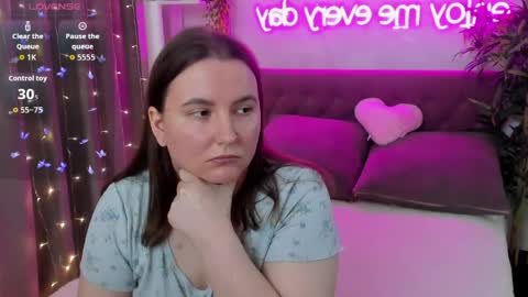 Kate online show from April 2026 07:04:01 AM