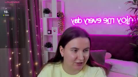 Kate online show from June 2026 06:33:02 AM