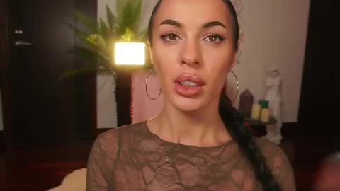 Katyerave online show from May 2026 08:04:02 PM
