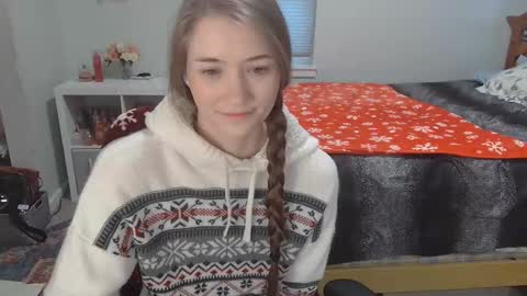 Katy online show from December 2025 09:10:02 PM