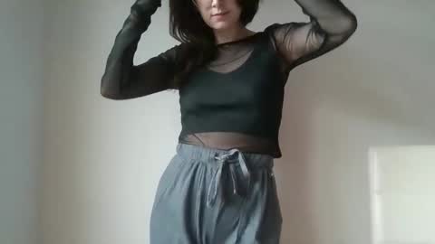 kawaii snowflake online show from February 2026 12:53:02 PM