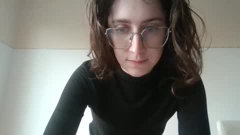 kawaii snowflake online show from February 2026 10:41:01 AM