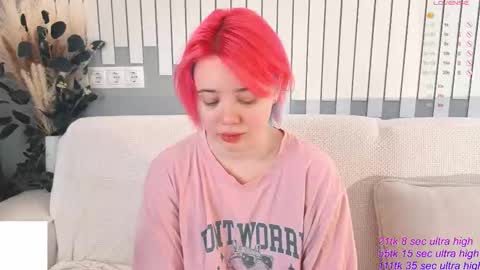 Snapshot of kawaii_yuki chatting on November 2025 07:07:01 AM Yuki online show from November 2025 07:07:01 AM