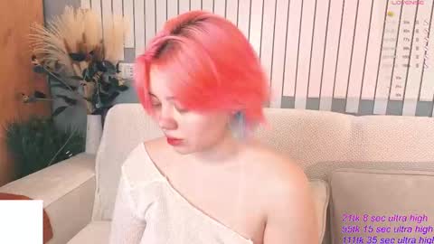 Snapshot of kawaii_yuki chatting on December 2025 06:33:02 AM Yuki online show from December 2025 06:33:02 AM