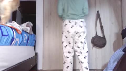  Khawit  online show from October 2025 09:40:02 AM