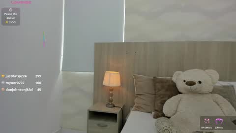   online show from September 2025 11:37:02 AM