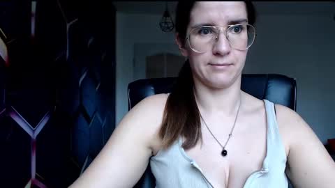 KayaLips online show from December 2024 11:30:01 AM