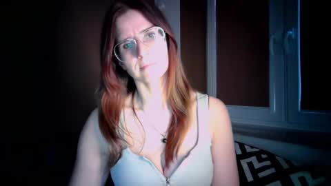 KayaLips online show from October 2025 03:34:01 PM