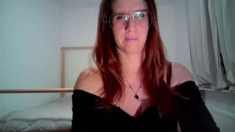 KayaLips online show from October 2025 08:25:01 PM