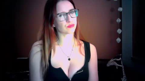 KayaLips online show from October 2025 04:52:01 PM