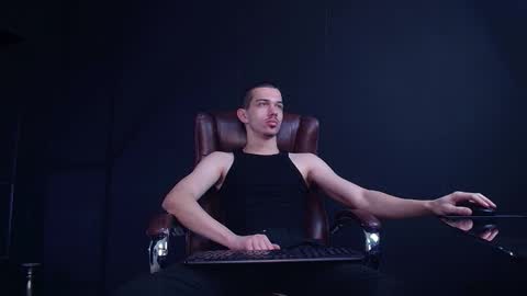 Snapshot of kaydendrew chatting on December 2025 05:35:01 AM KaydenDrew online show from December 2025 05:35:01 AM