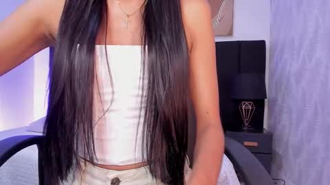 Kayla  online show from October 2025 11:31:01 AM