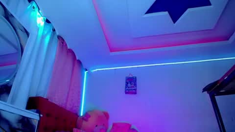 Snapshot of kayla_sexx chatting on July 2026 12:06:01 AM kayla_sexx online show from July 2026 12:06:01 AM