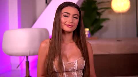 kaylabray online show from September 2025 03:54:01 AM