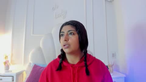 Snapshot of kaylachannell chatting on November 2025 03:34:01 AM kaylachannell online show from November 2025 03:34:01 AM