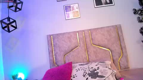 kaylachannell online show from August 2026 03:44:02 AM